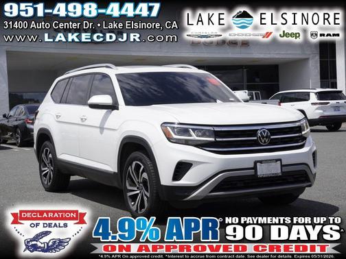 Opal White Pearl Effect 2023 Volkswagen Atlas 3.6L SEL