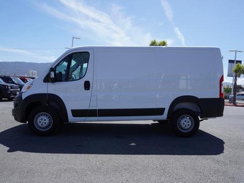 2025 RAM ProMaster 1500 Low Roof
