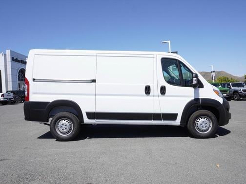 2025 RAM ProMaster 1500 Low Roof