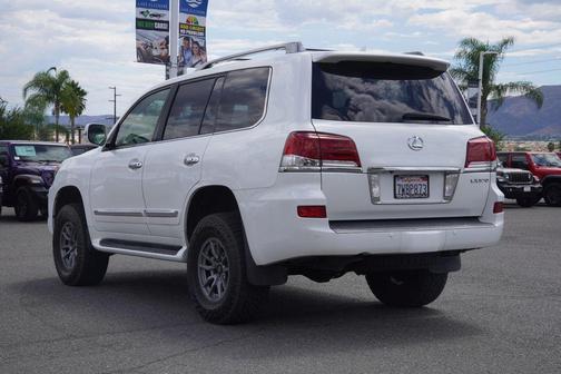 Starfire Pearl 2014 Lexus LX 570 Base