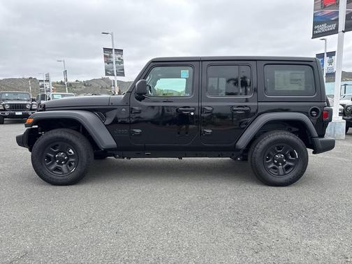 2025 Jeep Wrangler Sport