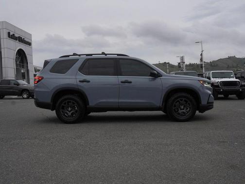 2024 Honda Pilot TrailSport
