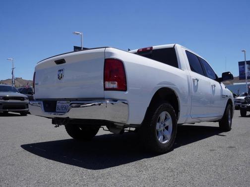 2018 RAM 1500 SLT