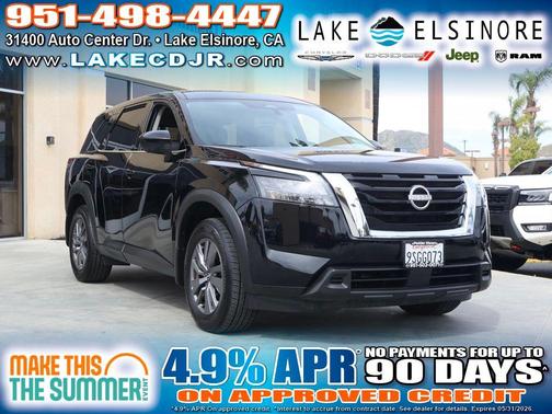 Black 2025 Nissan Pathfinder S
