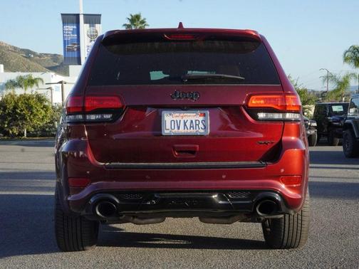 2020 Jeep Grand Cherokee SRT