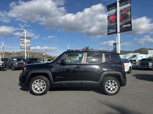 2023 Jeep Renegade Latitude