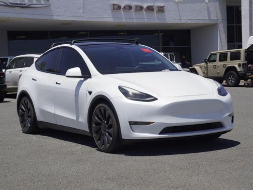 White 2022 Tesla Model Y Performance