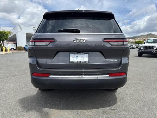 2025 Jeep Grand Cherokee L Laredo