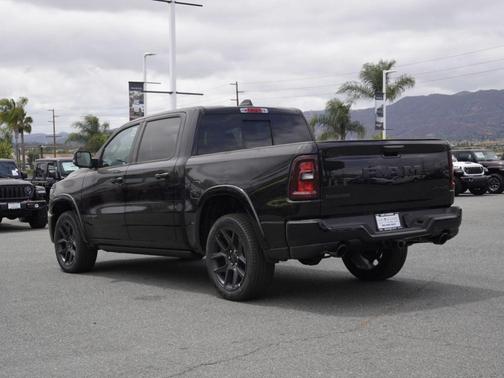 Diamond Black 2026 RAM 1500 Laramie