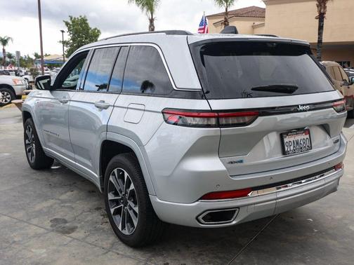 2024 Jeep Grand Cherokee 4xe Overland