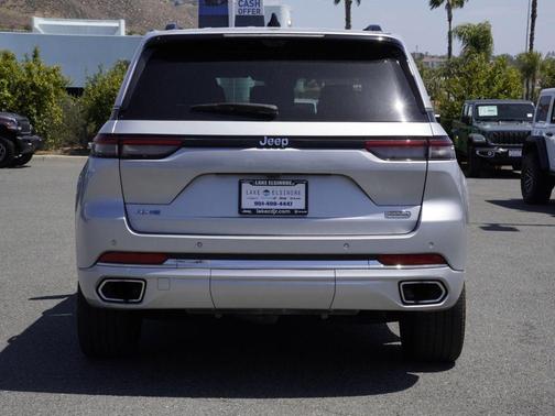 Silver Zynith 2024 Jeep Grand Cherokee 4xe Overland