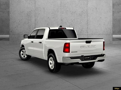 Bright White Clearcoat 2026 RAM 1500 Big Horn/Lone Star