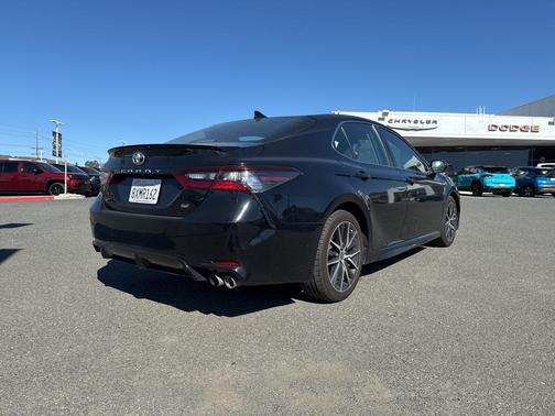 2021 Toyota Camry SE Nightshade