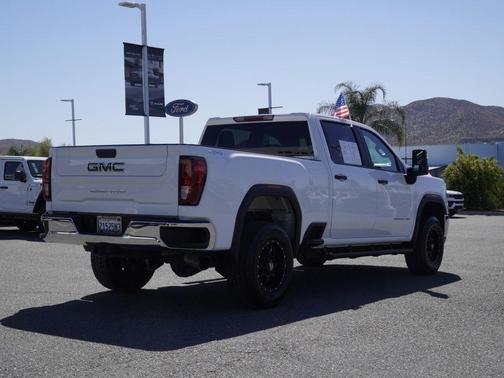 Summit White 2022 GMC Sierra 3500 Pro