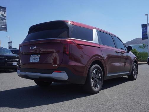 2025 Kia Carnival Hybrid LXS