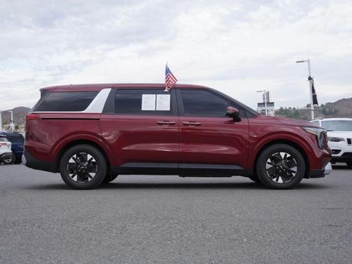 2025 Kia Carnival Hybrid LXS
