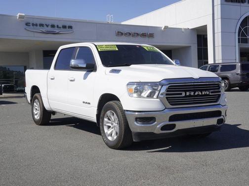 Bright White Clearcoat 2023 RAM 1500 Laramie