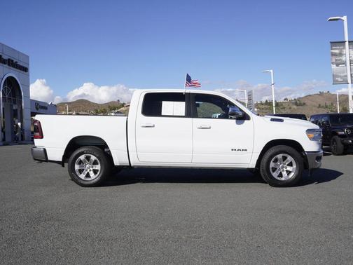 Bright White Clearcoat 2023 RAM 1500 Laramie