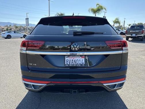 2021 Volkswagen Atlas Cross Sport 3.6L V6 SE w/Technology R-Line