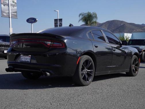 2018 Dodge Charger SXT Plus
