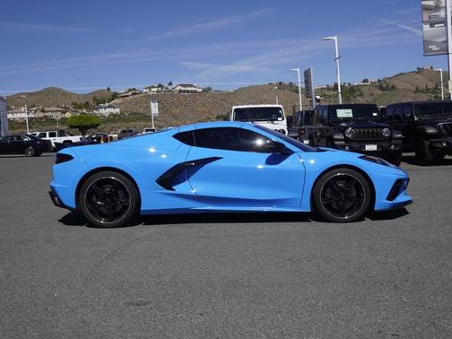 2021 Chevrolet Corvette Stingray w/2LT