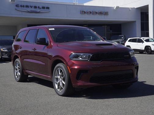 Octane Red Pearlcoat 2026 Dodge Durango GT HEMI V8
