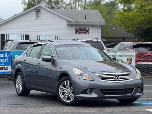 2011 INFINITI G37x Base