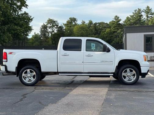 2013 GMC Sierra 2500 Denali