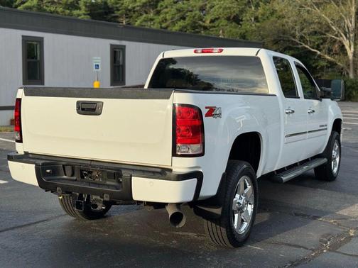 2013 GMC Sierra 2500 Denali