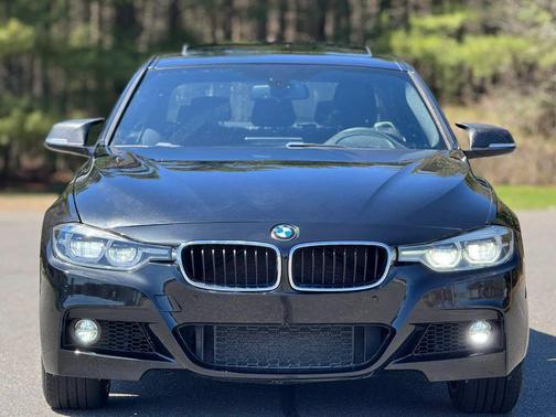 Black 2018 BMW 330 xDrive