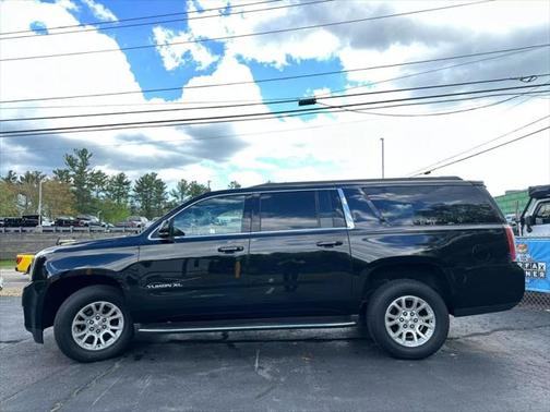2017 GMC Yukon XL SLT