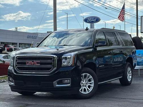 2017 GMC Yukon XL SLT