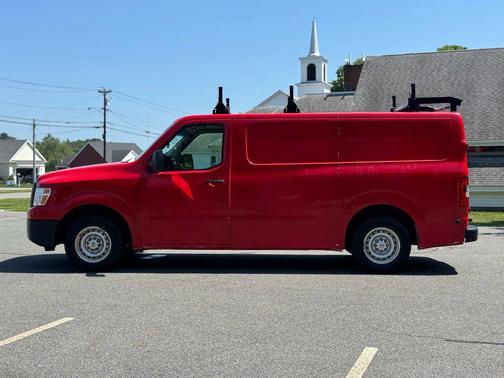 2018 Nissan NV Cargo NV2500 HD S V6