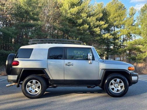 2010 Toyota FJ Cruiser Base
