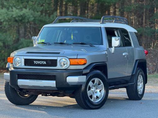 2010 Toyota FJ Cruiser Base
