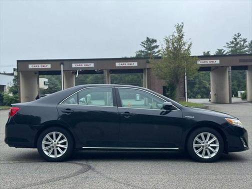2012 Toyota Camry Hybrid XLE