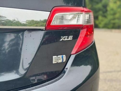 2012 Toyota Camry Hybrid XLE