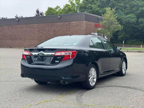 2012 Toyota Camry Hybrid XLE