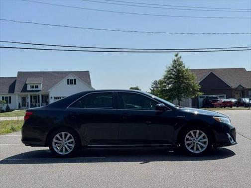 2014 Toyota Camry Hybrid XLE