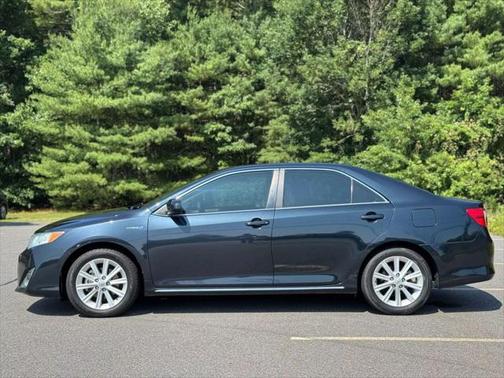 2014 Toyota Camry Hybrid XLE