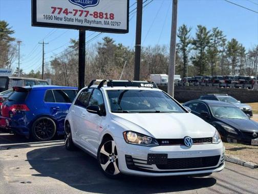 2015 Volkswagen Golf GTI 2.0T S 4-Door