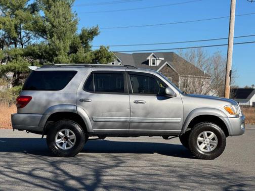 2007 Toyota Sequoia SR5