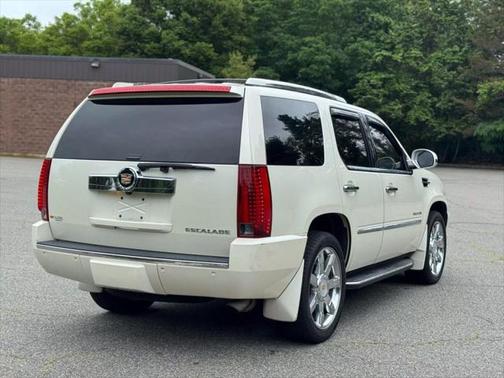 2014 Cadillac Escalade Sport