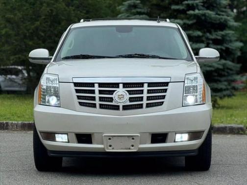 2014 Cadillac Escalade Sport