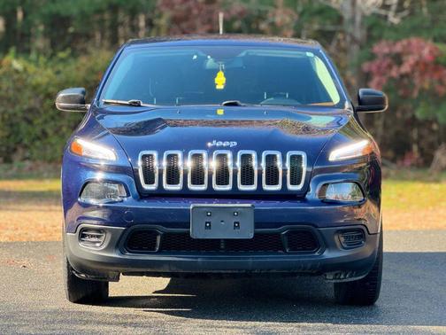 2015 Jeep Cherokee Sport