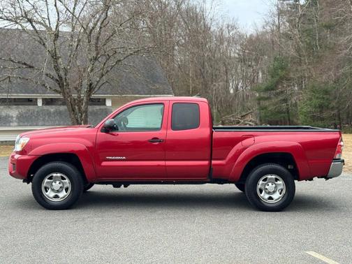 2015 Toyota Tacoma Base