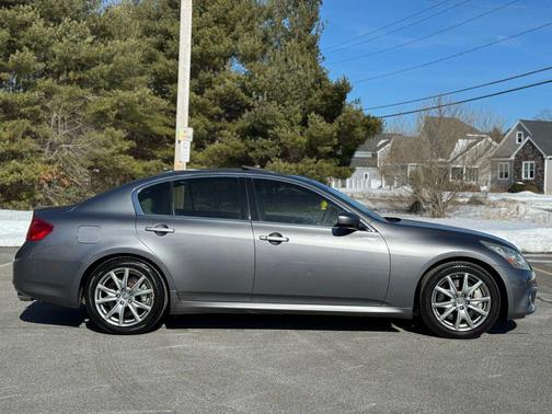 2012 INFINITI G37 Journey