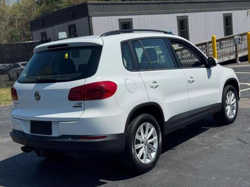 2018 Volkswagen Tiguan Limited 2.0T 4MOTION