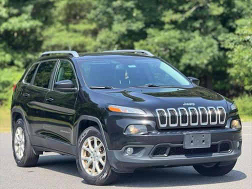 2015 Jeep Cherokee Sport