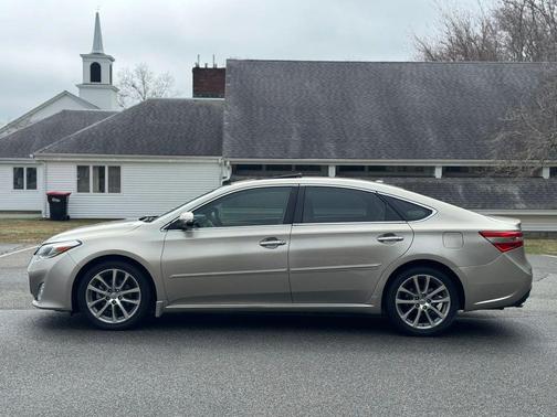 Creme Brulee Mica 2014 Toyota Avalon XLE Touring